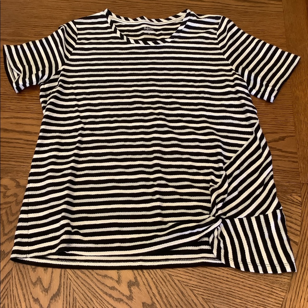 Rafaella striped top with side gather - Med.
